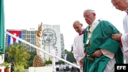 Misa en la Plaza de la Revolución